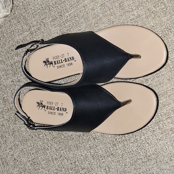 BALL-BAND FOXY 27 SZ 7 NEW WITHOUT BOX BLACK SANDALS - Picture 1 of 4